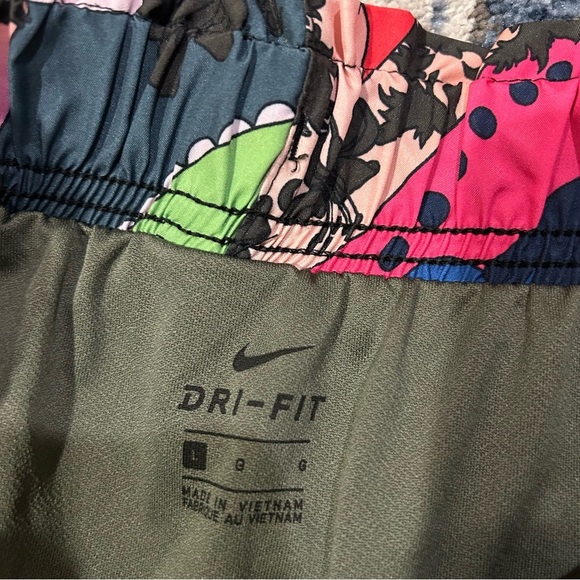 Nike Dri-Fit Icon Clash Tempo Running Shorts Size Large - Picture 5 of 8